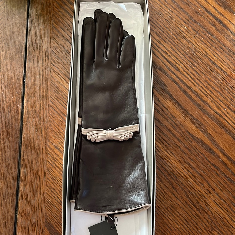 Tarnish brand brown leather gloves NEW with tags